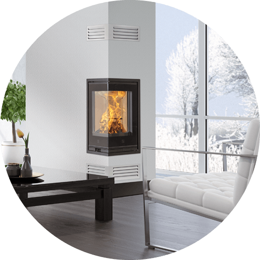 Sort peisinnsats Scan 1008 plassert på ytterhjørne 