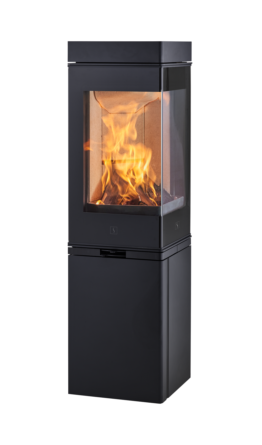 Mellomstor vedovn Scan 80-2 i dansk design med dør i sokkelen