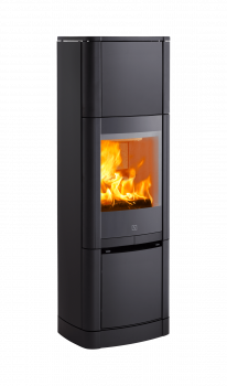 Høy vedovn Scan 65-9 sort med stramt design og mulighet for ekstra varmelagring